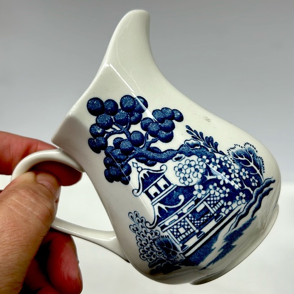 Vintage Royal Staffordshire ironstone “Willow” coffee pot cream & sugar - Picture 11 of 16